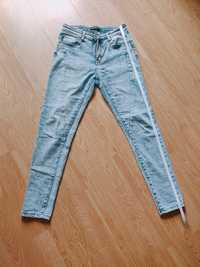 Spodnie damskie jeans