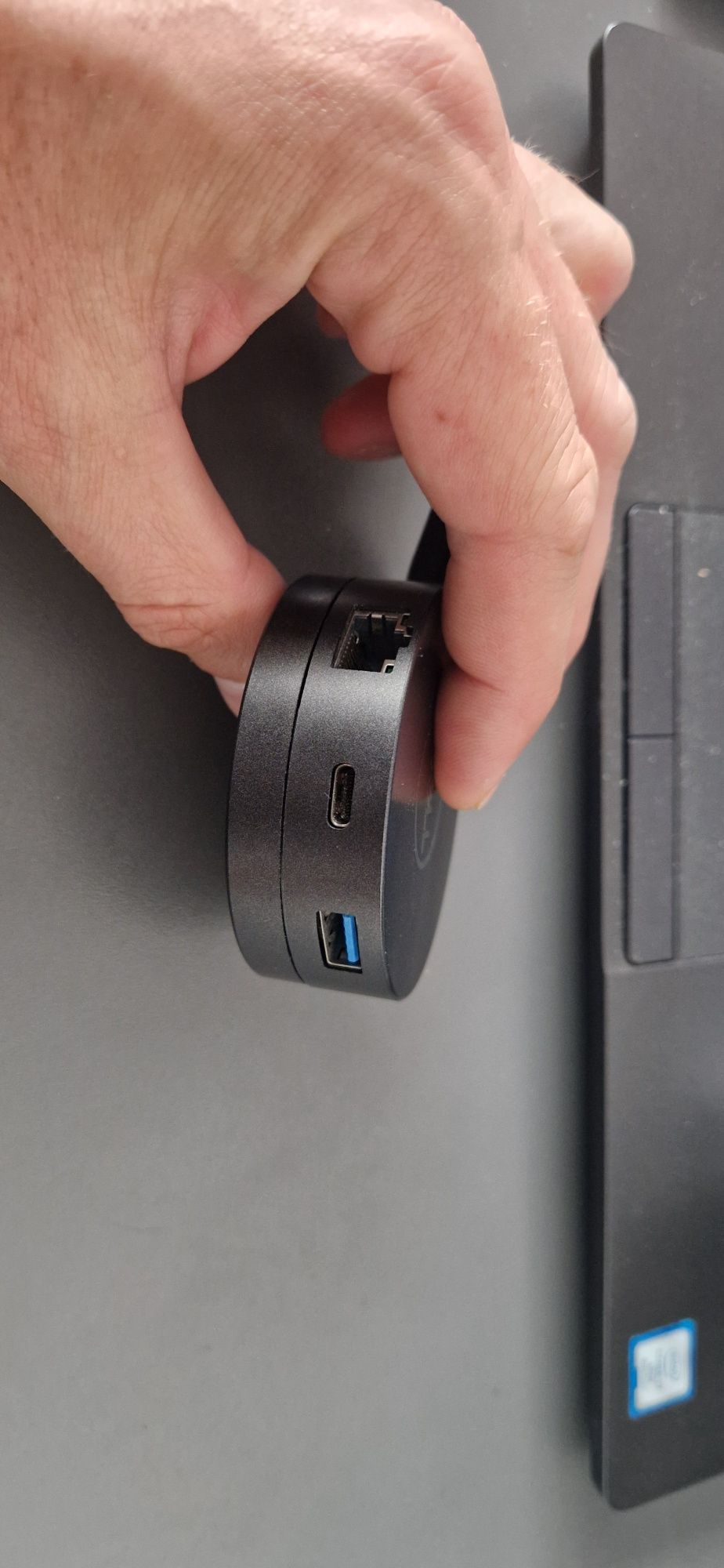 Dell da300 adapter mini stacja dokująca LAN, HDMI, DP, USB-C, VGA
