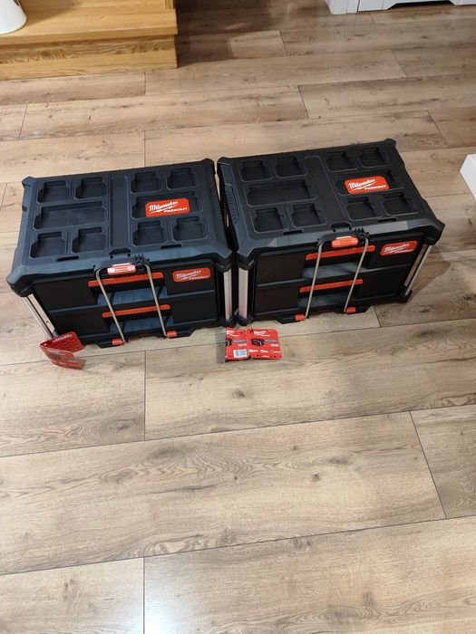 Skrzynka narzędziowa z szufladami  PACKOUT MILWAUKEE, nowe