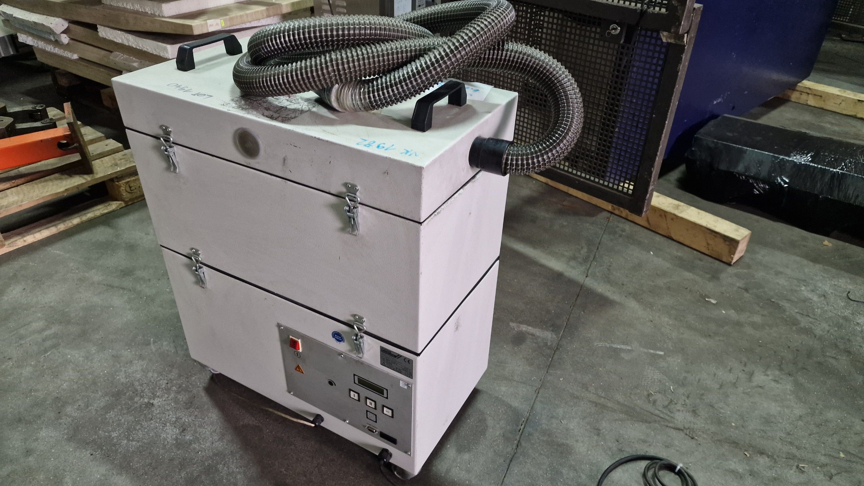 Fuchs - Mkf103Fv  2030V