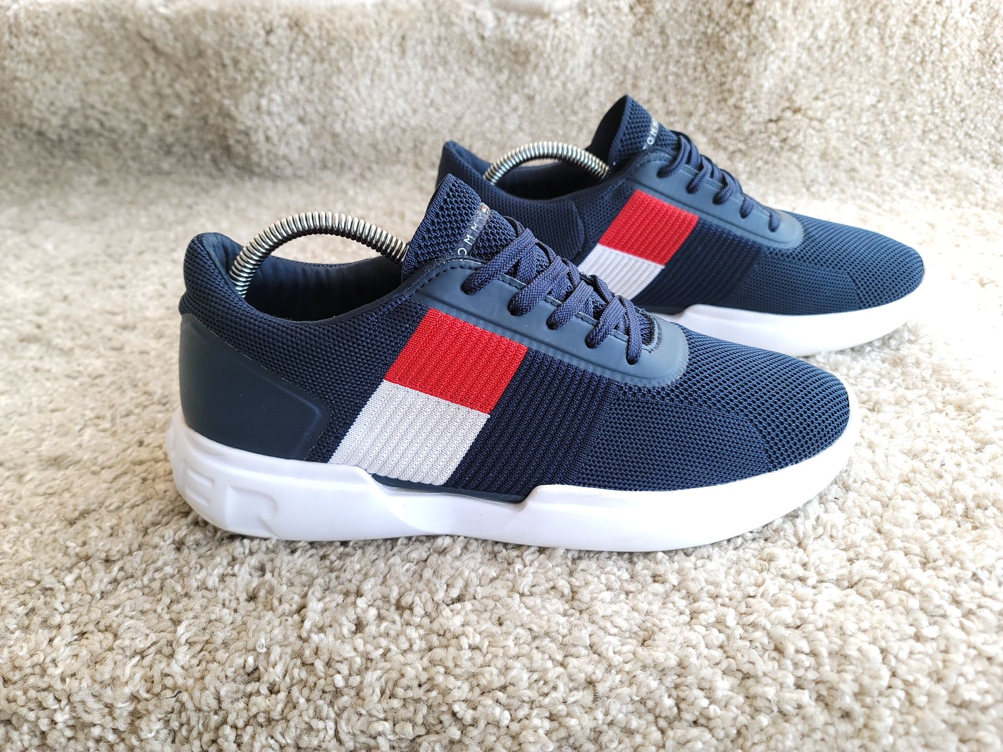 TOMMY HALFIGER р 43 Оригинал! Кроссовки