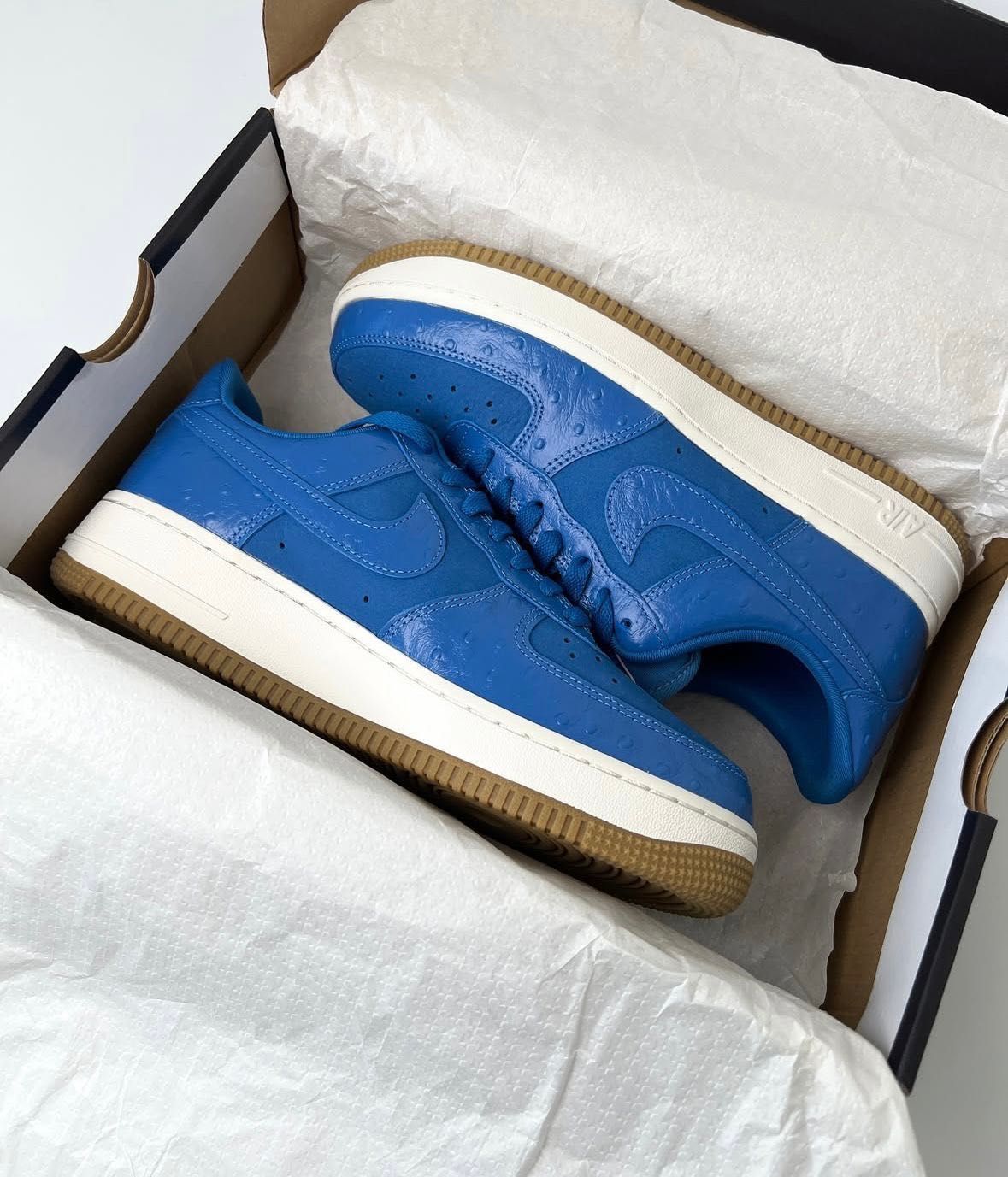 Кросівки  Nike air force 1 07 lx star blue