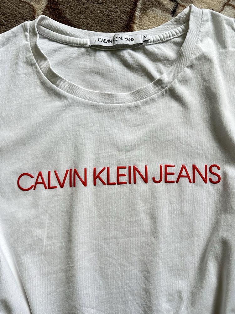Жіноча футболка Calvin klein