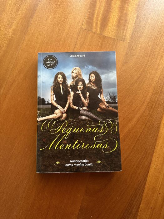 Livro 1 da série Pequenas Mentirosas, Sara Shepard