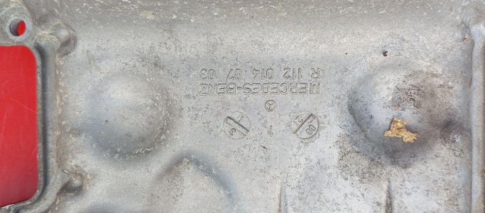 Miska oleju Mercedes c 203 3.2