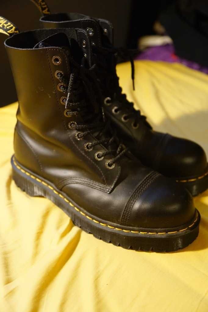 Buty Dr. Martens 10966
