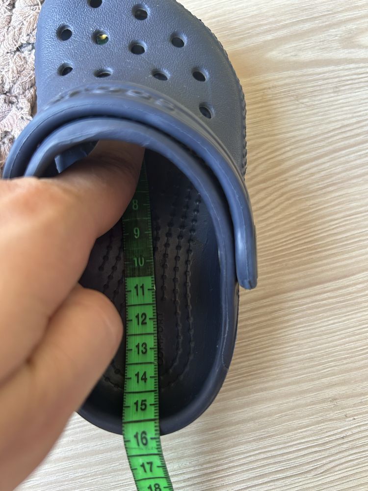 Дитячі Crocs, розмір С6 (стелька 14 см)