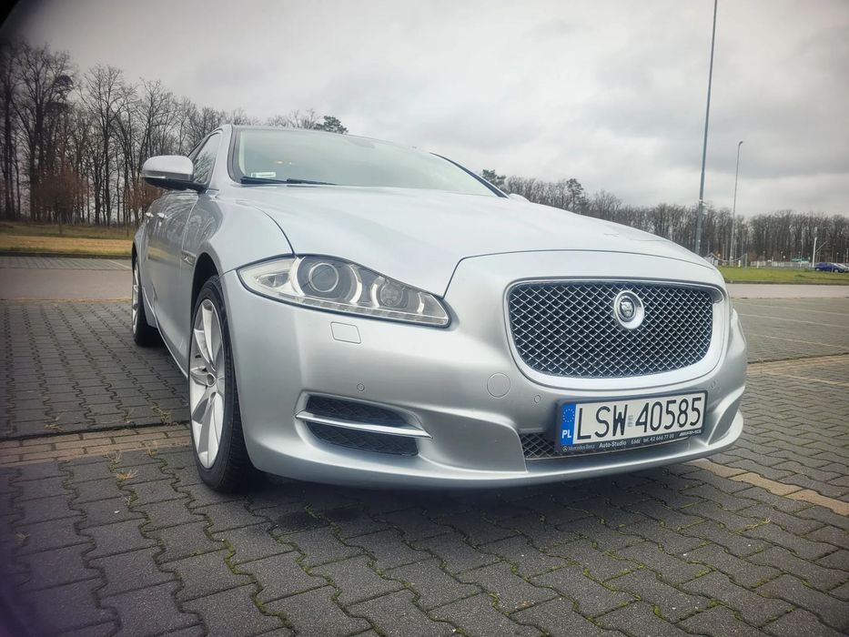 Jaguar XJ Jaguar X351 4X4 3.0 Benzyna