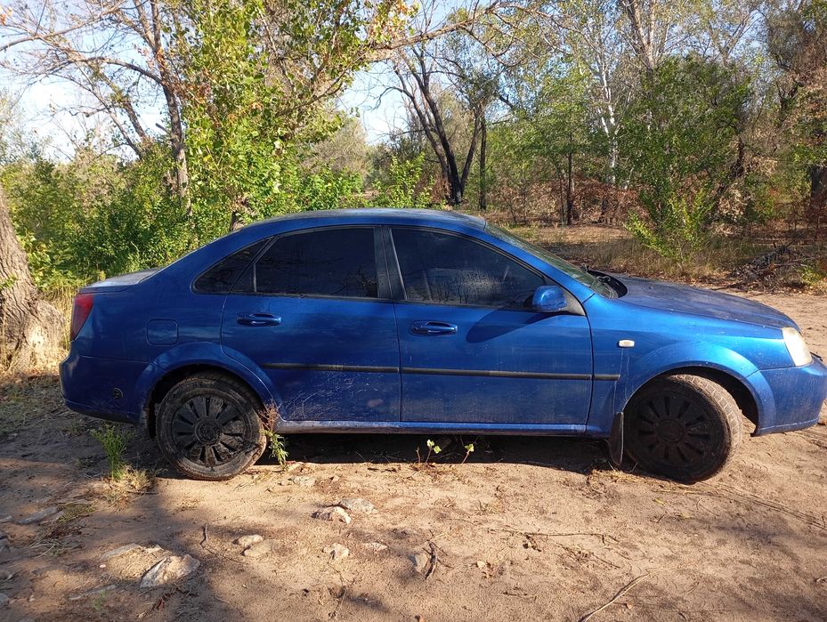 В рассрочку Chevrolet Lacetti на газу