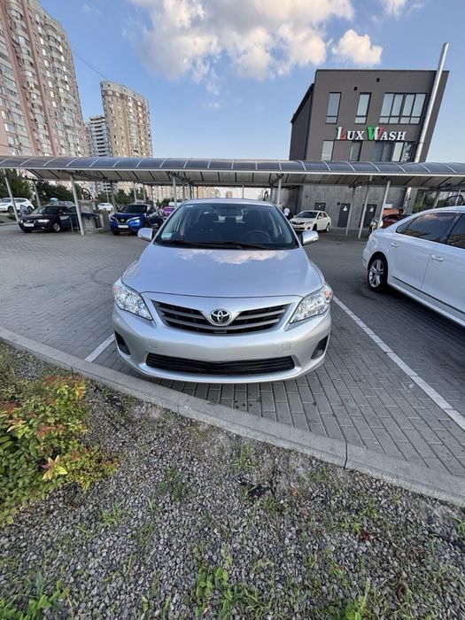 Тойота Королла    TOYOTA COROLLA