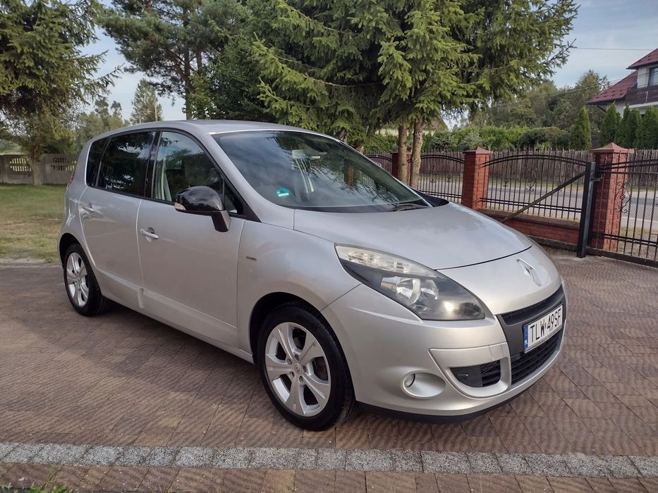 Renault Scenic 1.4Turbo 16V 130KM *Super Stan*Navi*Keyless *Alu17*Tempomat*USB*Isofix