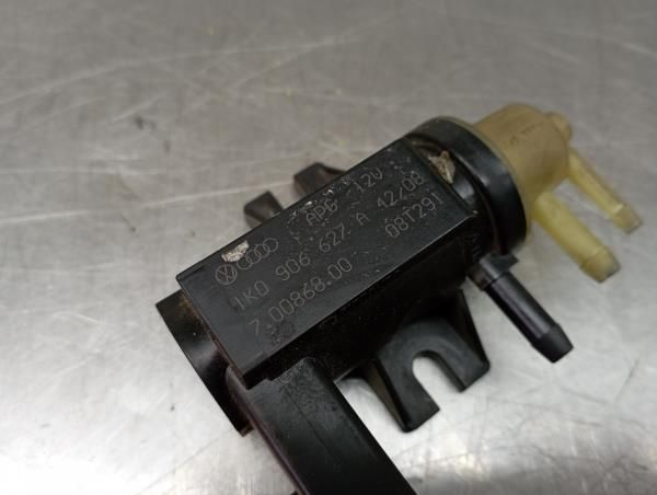 Válvula controlo de ar AUDI A3 Cabriolet (8P7)