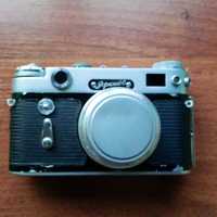 Раритетний фотоапарат "Зоркий-6" в шкіряному футлярі