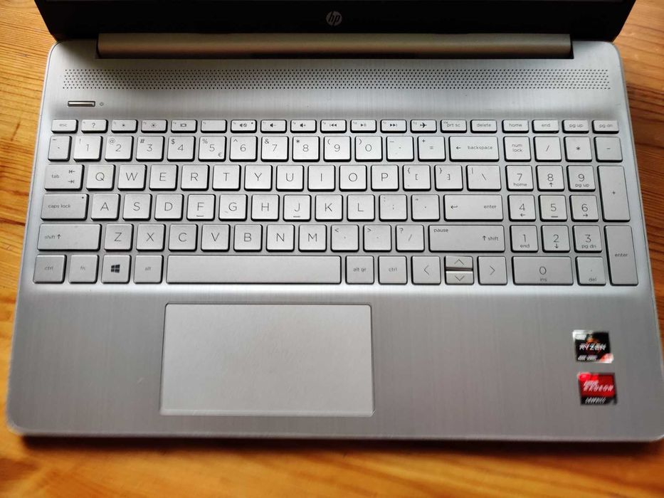 Laptop HP 15s AMD Ryzen 5 4500U, 8GB RAM, 500GB SSD, 15.6 cali, FHD