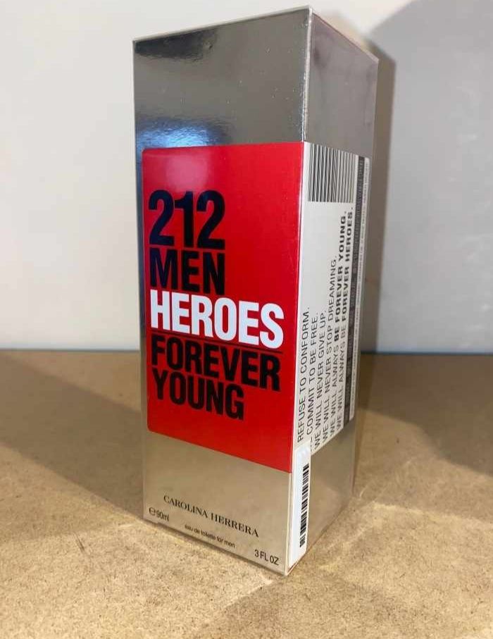 Carolina Herrera 212 Men Heroes Forever Young 90ml