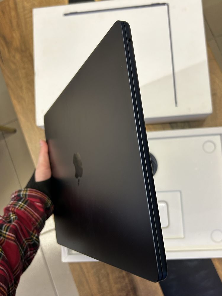 Apple MacBook Air 15" M3 8/256GB/8CPU/10GPU Midnight (MRYU3) 2024