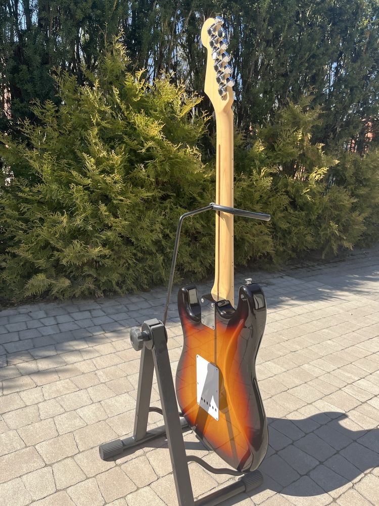 Fender Stratocaster  ST-STD Standard Series MIJ 2010