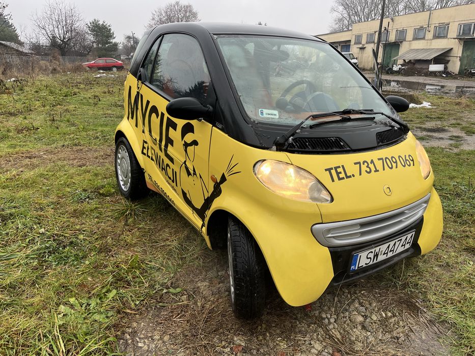 Smart, smart fortwo, maluszek, reklama, baner, auto miejskie