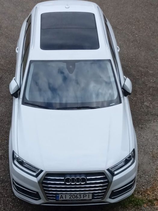 Продам Ауді Q7 Преміум