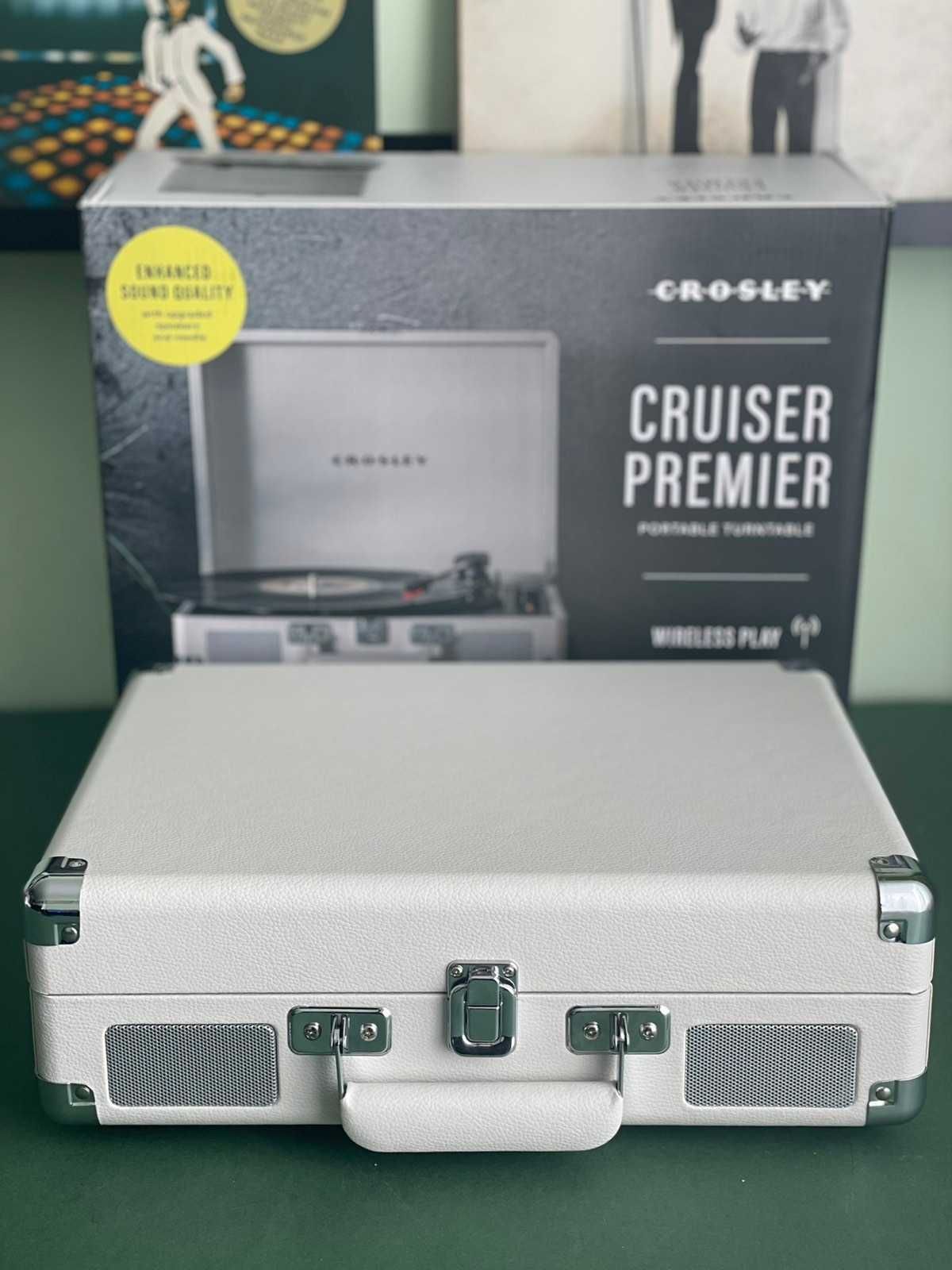 Програвач вінілу, виниловый проигрыватель Crosley Cruiser Premier