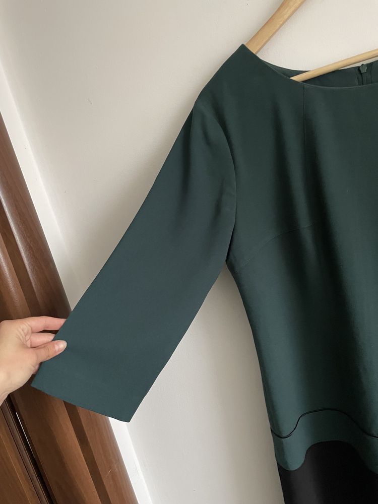 44 elegancka prosta sukienka butelkowa zielen
