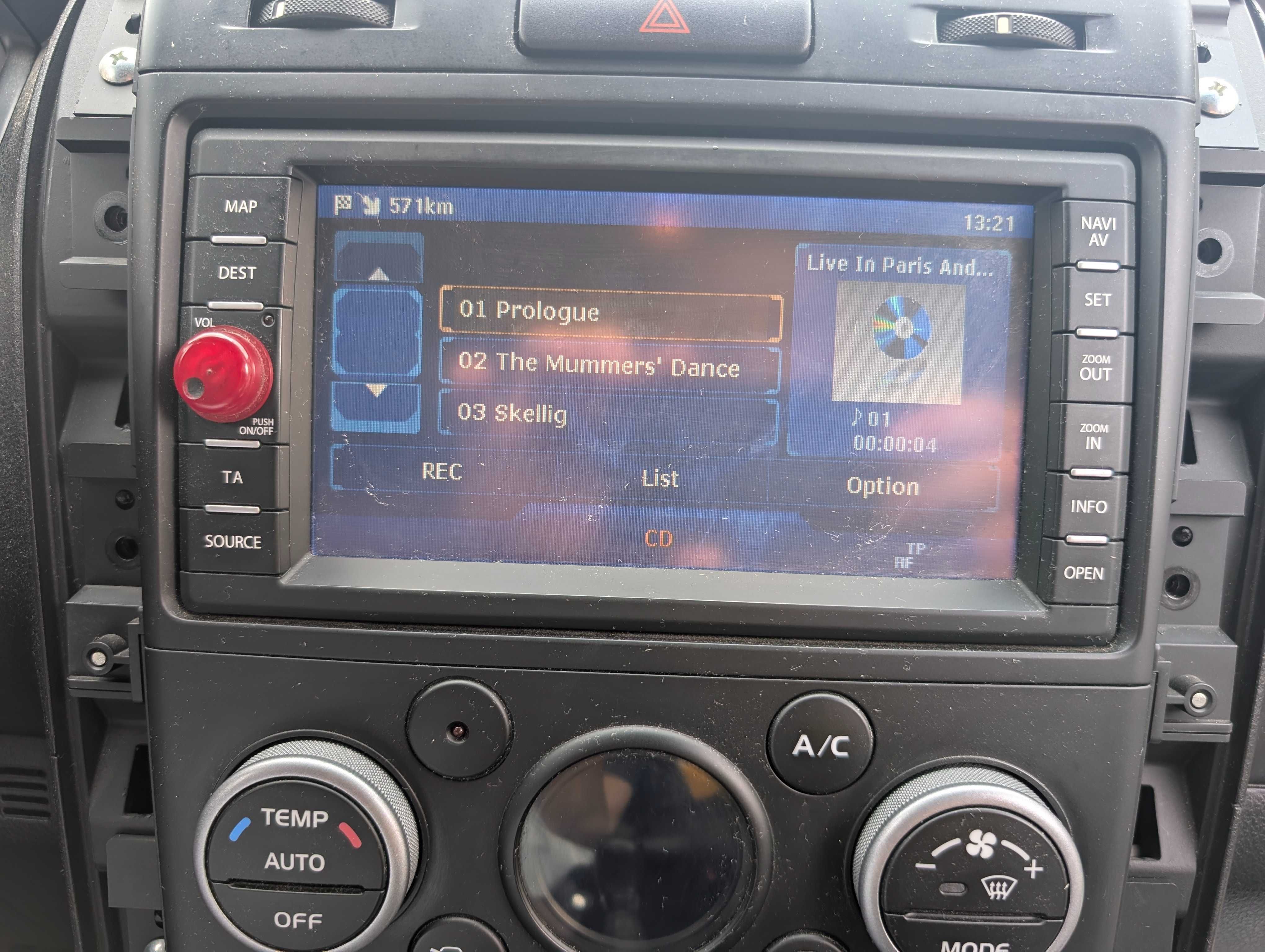 Radio Clarion qy-5002 Suzuki grand vitara