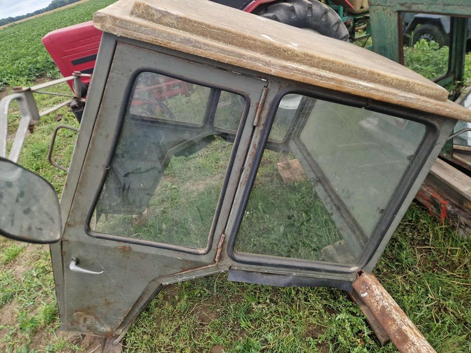 Kabina Ursus c330 c360