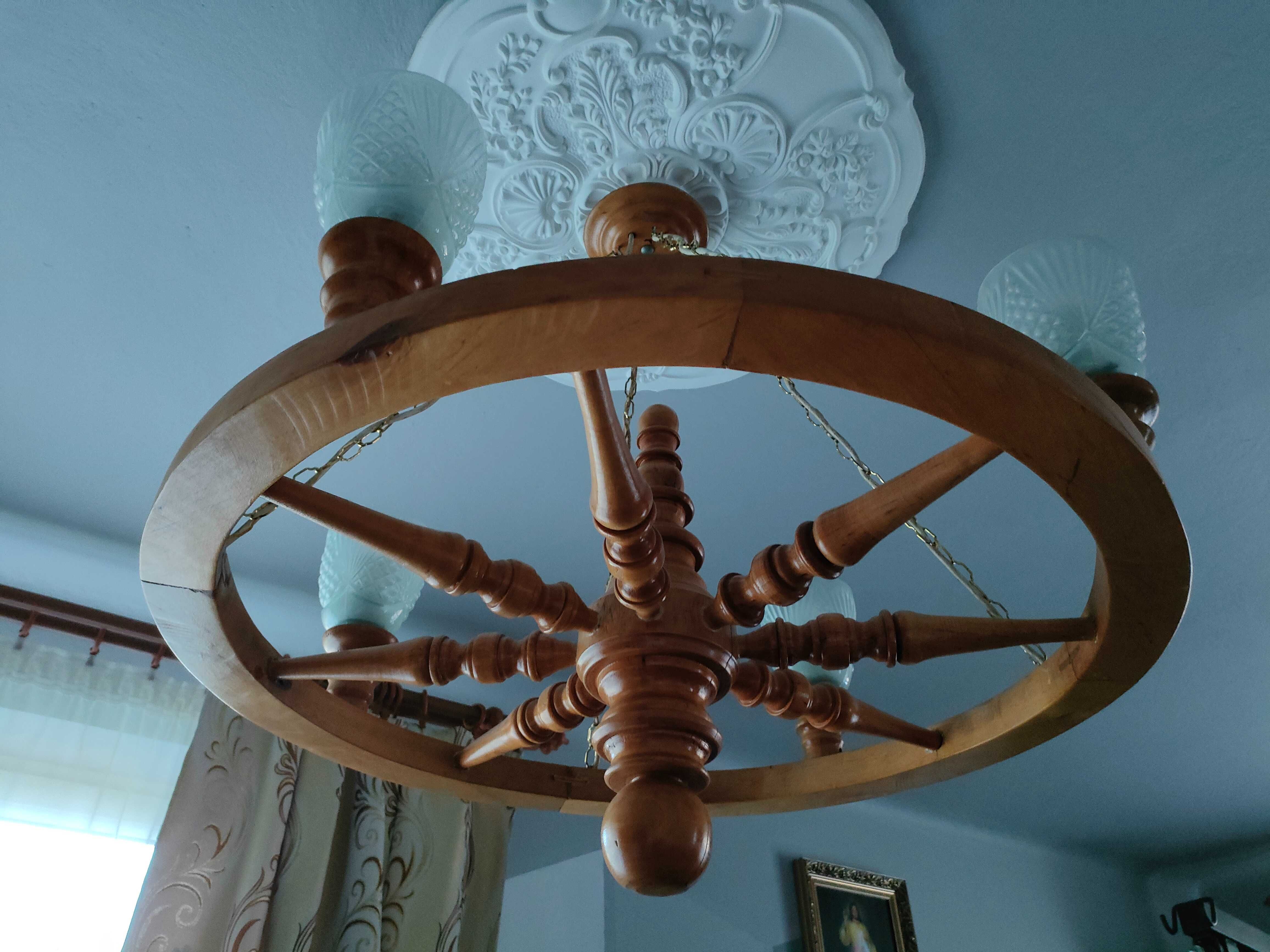 Lampa wisząca - Żyrandol drewniany na 4 klosze