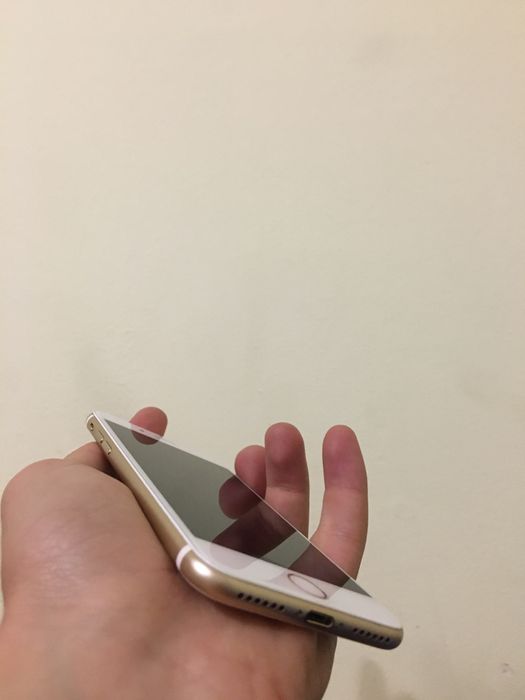 Айфон 7 під ремонт