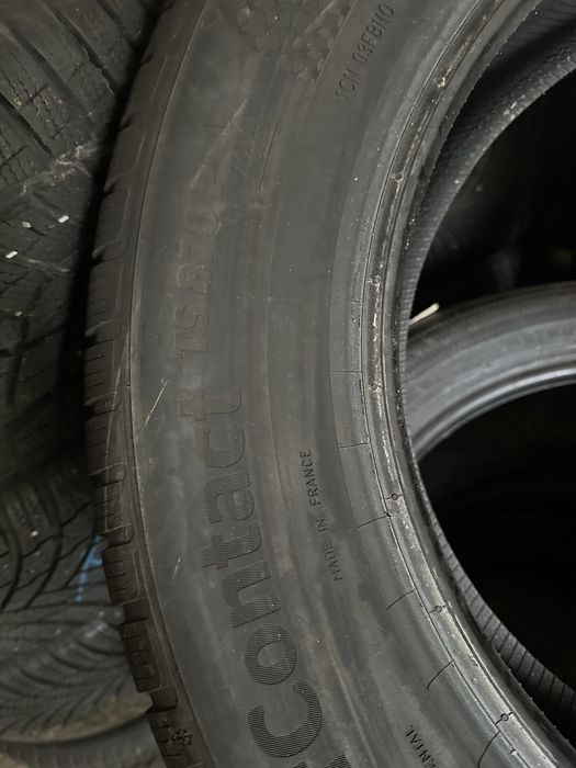 Резина 235/60/18 Continental R18 зима комплект 2022