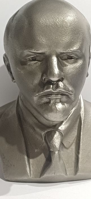 Vintage LENIN wiecznie żywy sygnowany aluminium
