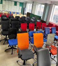 РОЗПРОДАЖ офісної меблі  стільці крісла