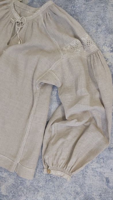 Вишиванка ручної роботи