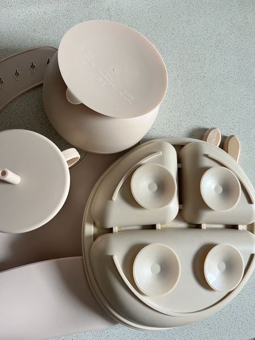 Набір силіконового посуду для малюків