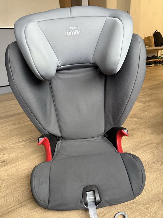 Автокрісло Britax Romer Kidfix SL Black Storm Grey Isofix