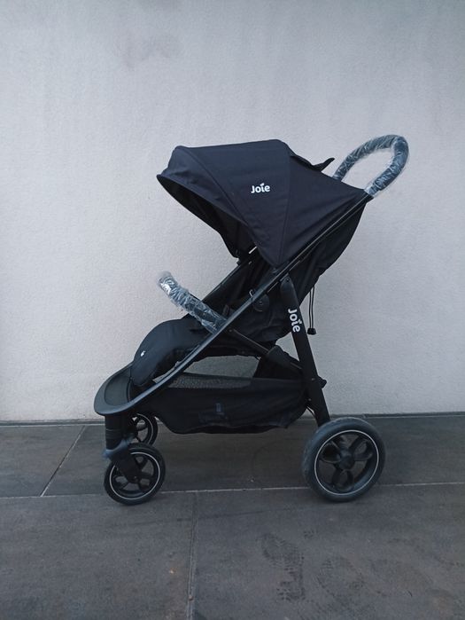 Nowy wózek spacerowy joie litetrax s