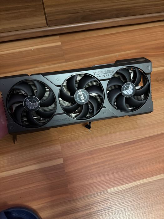 obudowa do karty graficznej MSI GeForce RTX 4090 Asus Tuf Gaming