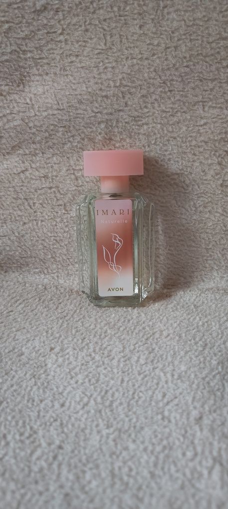 Woda toaletowa Imari Naturelle AVON