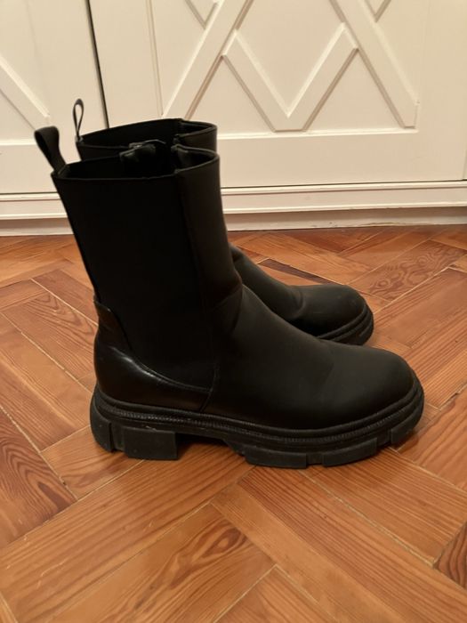 Botas pretas Begreh