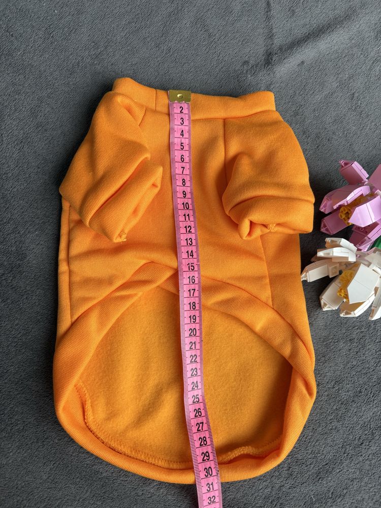 Urocze pomarańczowe ubranko M dla psa i kota z nadrukiem bluza sweter
