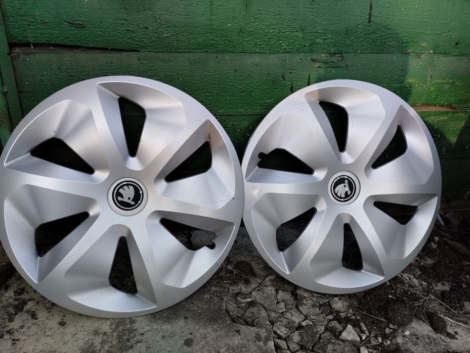 Komplet opon zimowych z felgami 205/55/R 16 Octavia 3