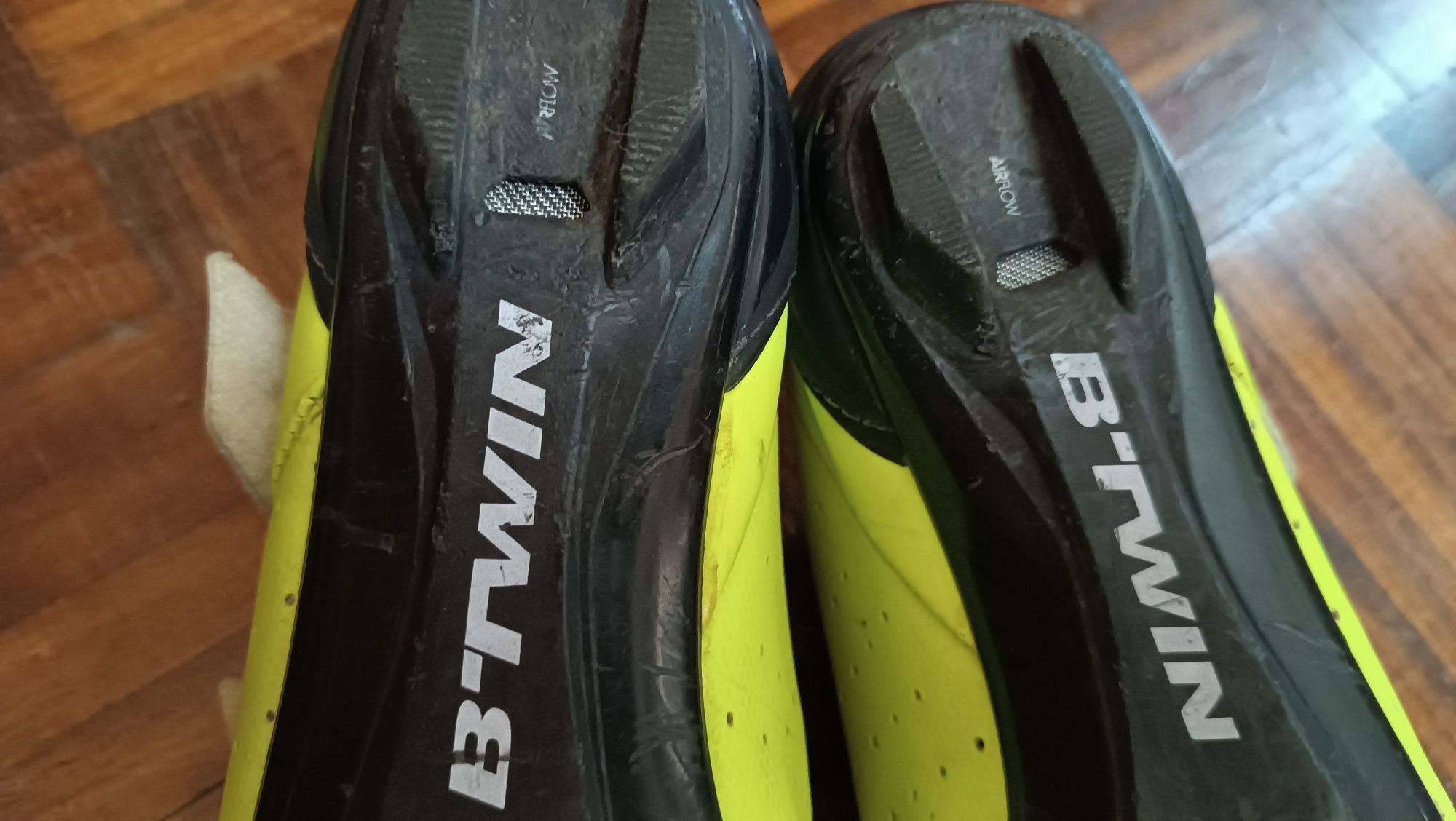 Sapatos encaixe btwin