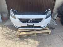 Przód Volvo v40 2.0D 12-19r Sprysk Xenon Radar Europa Super stan