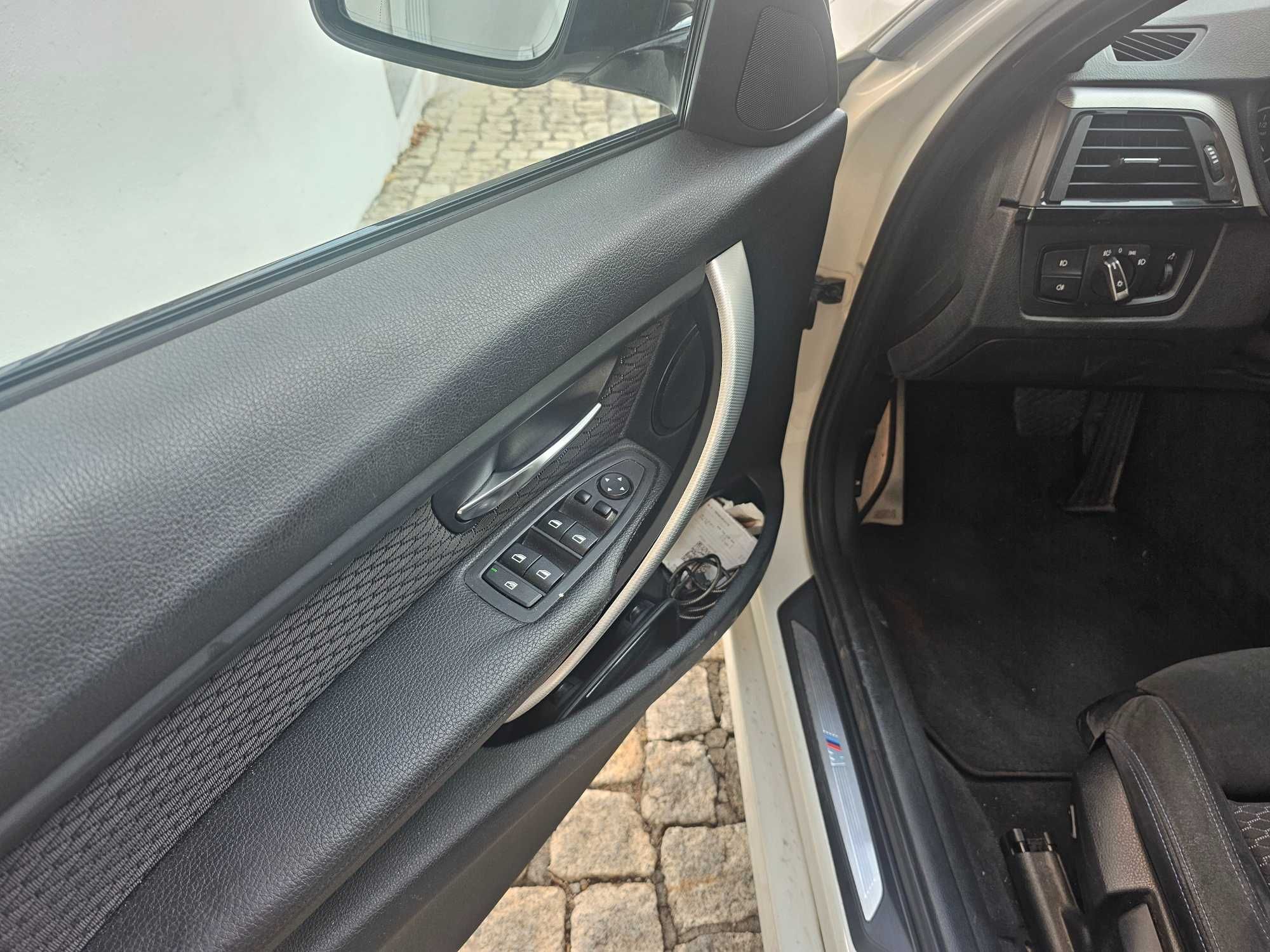 BMW 320d F30 Pack M