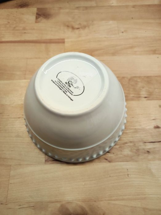 Biała miska porcelanowa mała