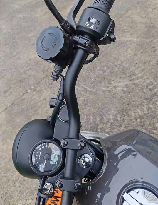 Brixton Cromwell 125 de 2023