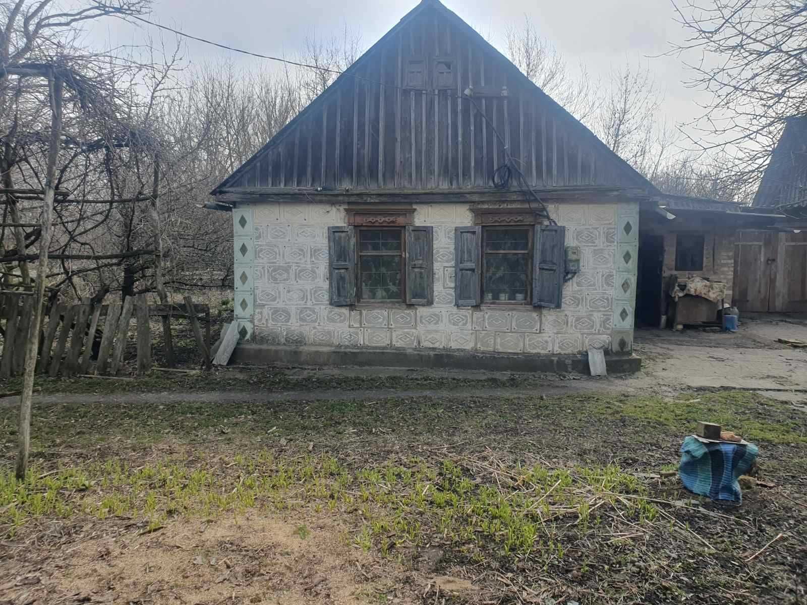 Продам дом в селе Дибровка