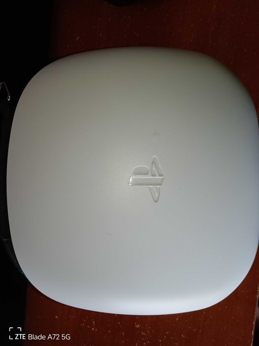 PS5 Digital + Conta C/ PSPlus Extra até 6/1/26 + Cmnd DualSense Edge