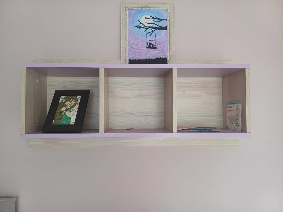 Meble dla dziewczynki firmy Loretto