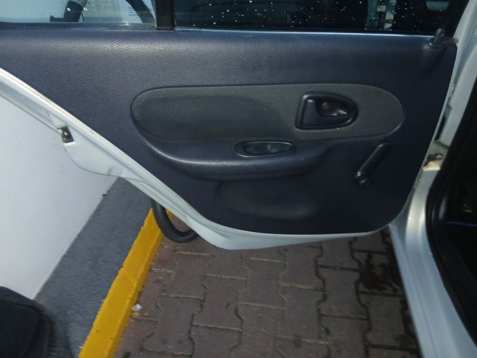 Renault clio dci gasóleo